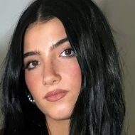 Random Women - 2